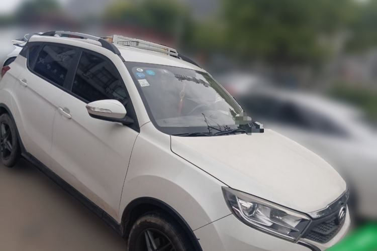 Used Land X2 2017 1.6L Manual Jingrui Edition Front Right 45 Deg