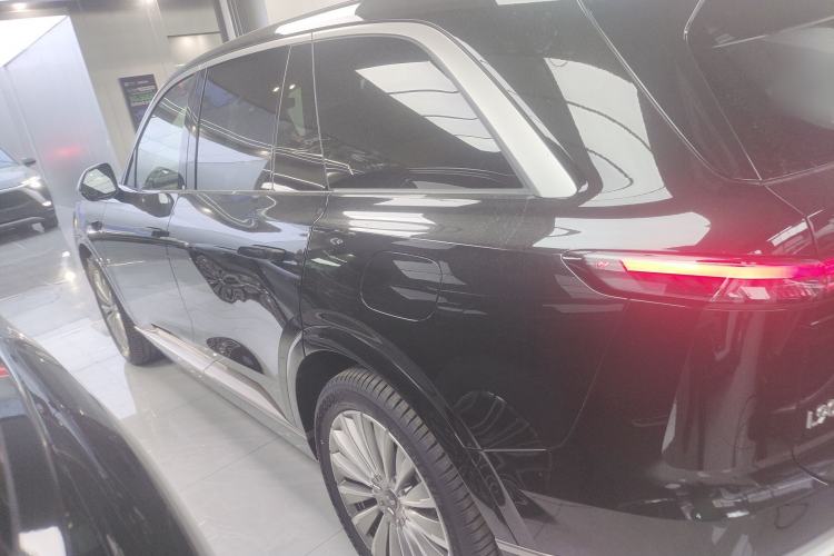 Used ONVO Luxeed L90 2025 Model—Max Six-Seater Version