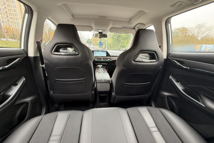 Used Oshan X5 2023 Enjoy Edition 1.5T DCT Deluxe Model