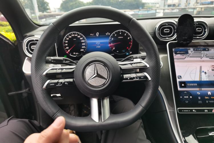 Used Mercedes-Benz C-Class 2024 Second Facelift C 260 L Sport Edition Steering Wheel