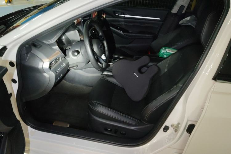 Used Nissan Teana 2021 2.0L XL Upper AD1 Smart Drive & Navigation Edition Left Front Seat