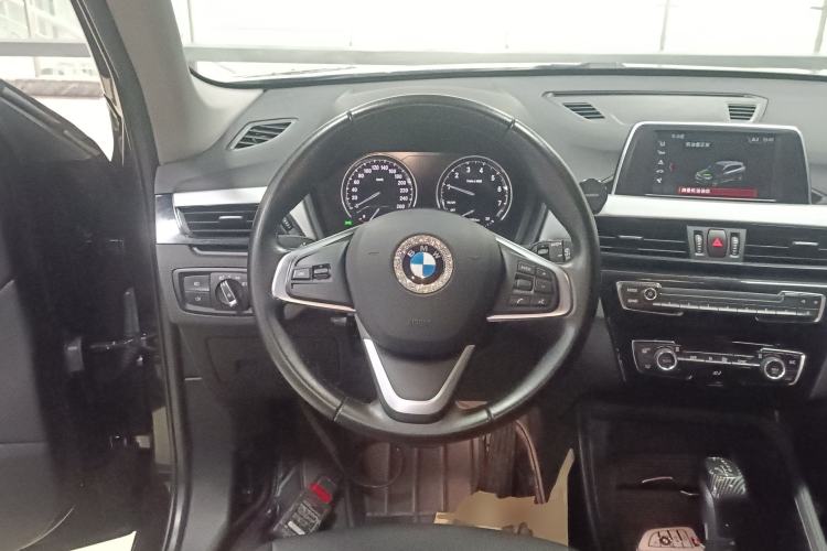 Used BMW X1 2018 sDrive20Li Leading Model
