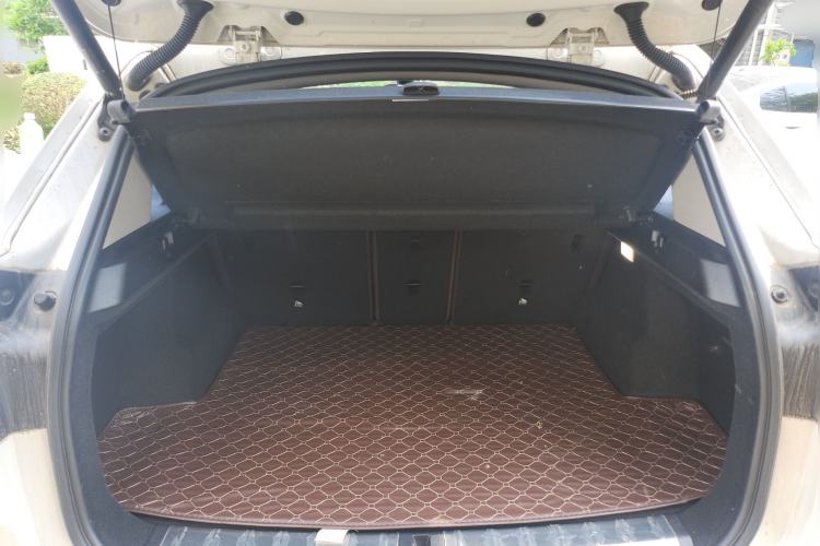 Used BMW X1 2022 sDrive25Li Leading Model Trunk