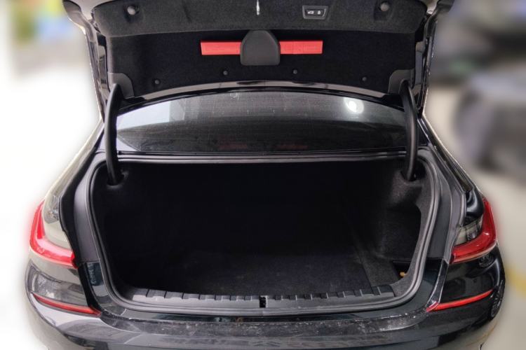 Used BMW 3 Series 2021 325Li M Sport Shadowline Package Trunk