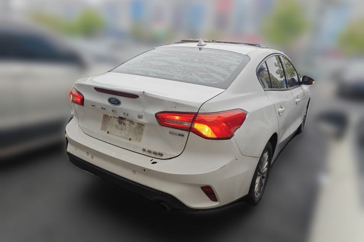 Used Ford Focus 2018 Sedan Classic EcoBoost 180 Automatic Elite Model