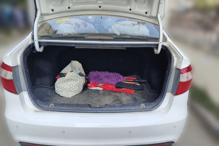 Used Kia K2 2012 Sedan 1.6L Automatic Transmission Premium Commemorative Edition
