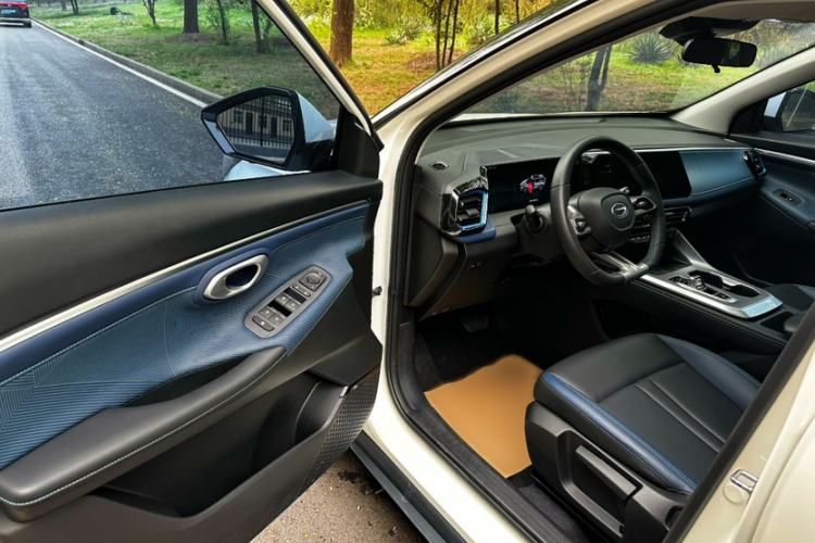 Used GAC Trumpchi GS3 2023 Shadow Speed 270T Enjoyment Edition Interior 4