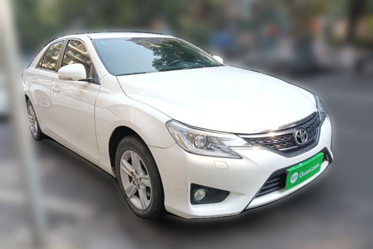 Used Toyota Reiz 2013 2.5S Elite Edition Front Right 45 Deg