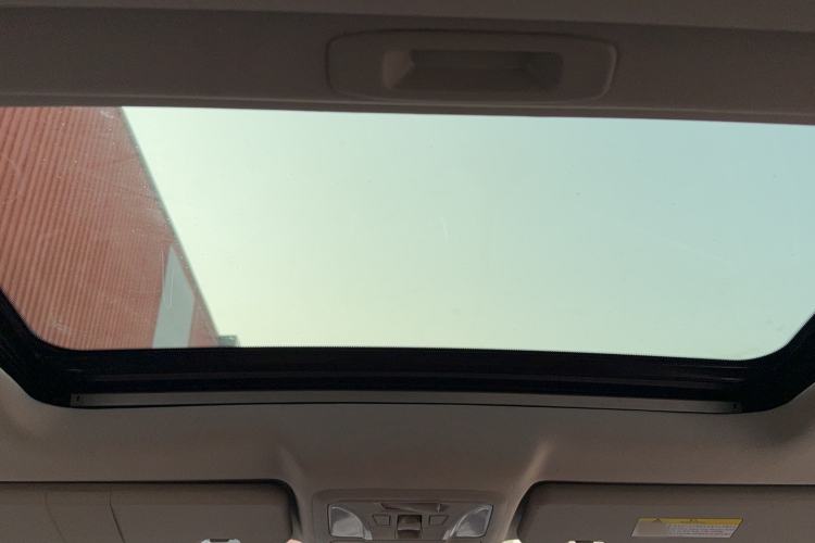 Used Dongfeng Aeolus AX7 2018 Classic 1.6T Automatic Luxury Model
