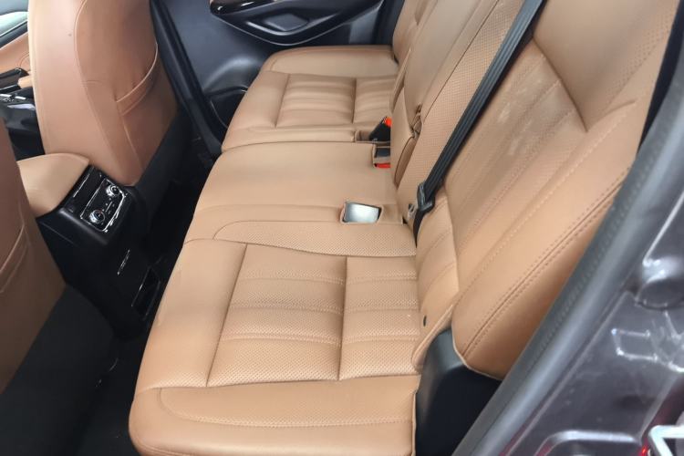 Used CHANGAN CS95 2017 2.0T Two-Wheel Drive Zhiyuan Edition Left Rear Seat
