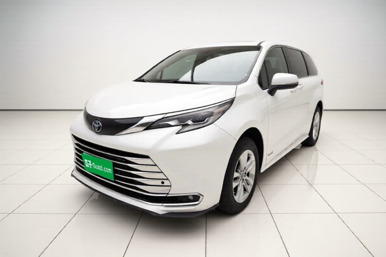 Used Toyota SIENNA 2023 2.5L Hybrid Comfort Edition