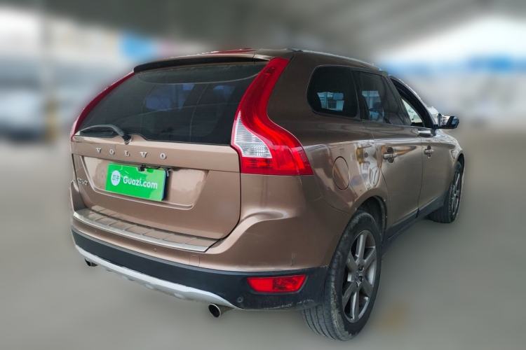 Used Volvo XC60 2013 T6 AWD Comfort Edition Rear Right 45 Deg