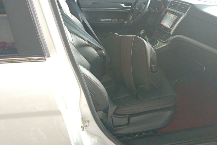 Used Haval H6 2017 Blue Label Sport Edition 1.5T Manual Two-Wheel Drive Elite Model Right Front Seat