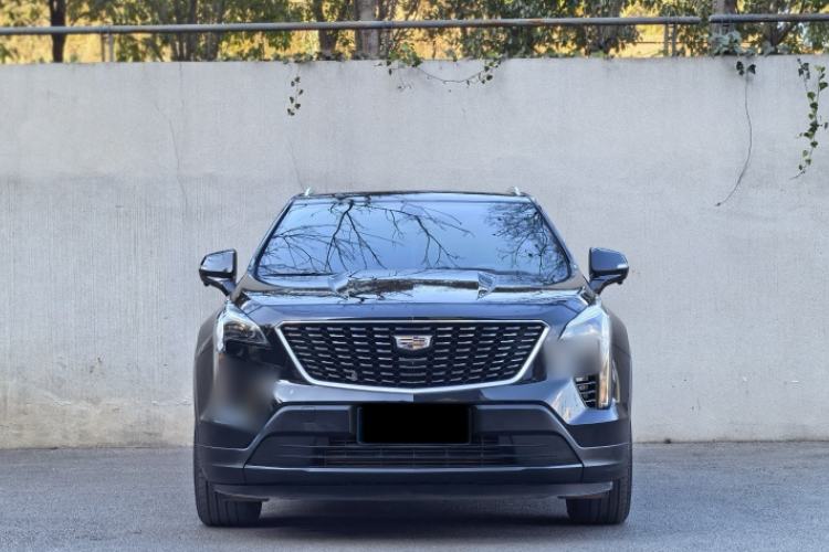 Used Cadillac XT4 2023 28T Two-Wheel Drive Fashion Edition