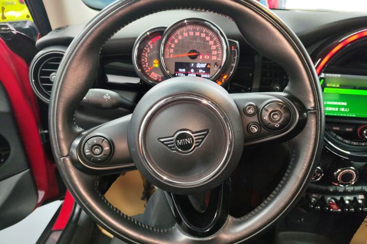 Used MINI 2019 1.5T COOPER Classic Edition Five-Door Version

