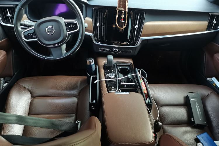 Used Volvo S90 New Energy 2022 Restyled T8 E-Drive Hybrid Zhiyi Luxury Edition
