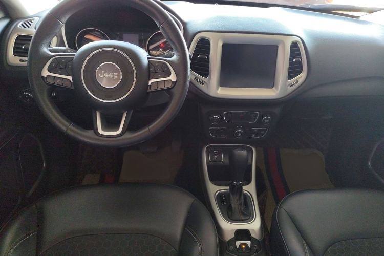 Used Jeep Compass 2020 220T Automatic Leading Edition