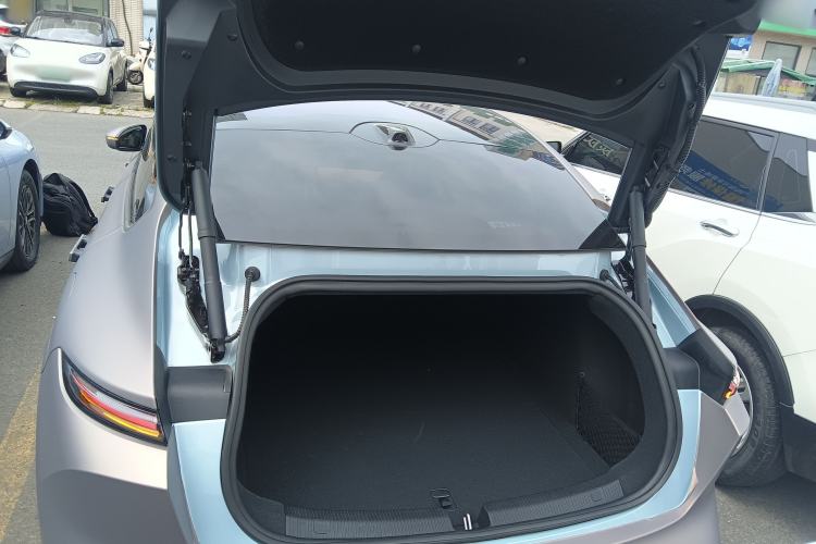 Used Nio ET5 2022 75 kWh