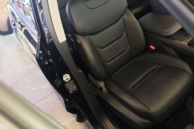 Used Ford Equator Sport 2023 EcoBoost 170 Platinum Edition
