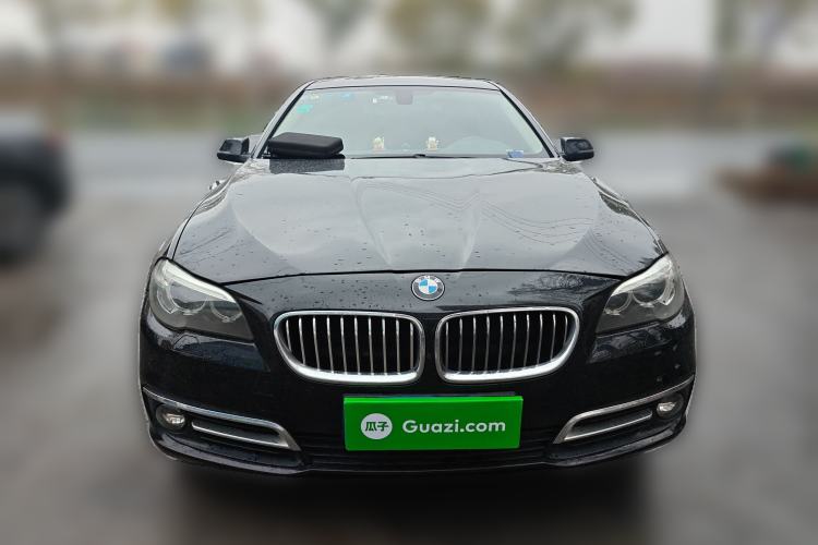 Used BMW 5 Series 2014 520Li Elegant Model
