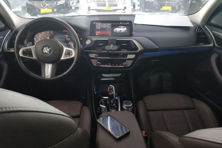 Used BMW X3 2021 xDrive28i M Sport Package Center Console