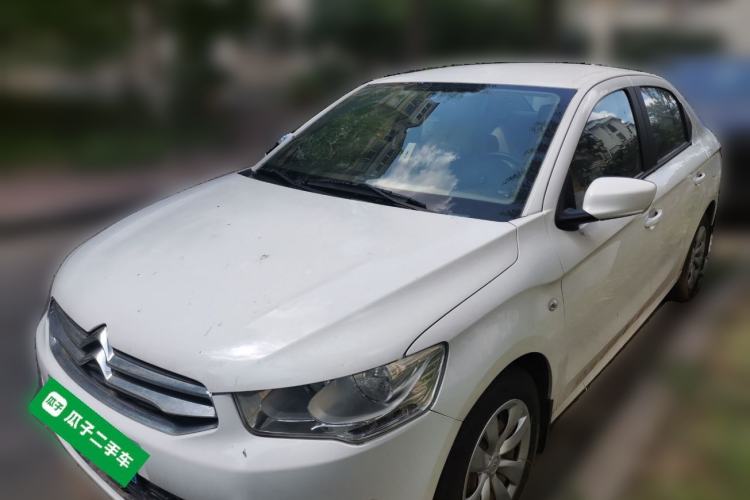 Used Citroen Elysee 2015 Zhishang Edition 1.6L Manual Fashion Model