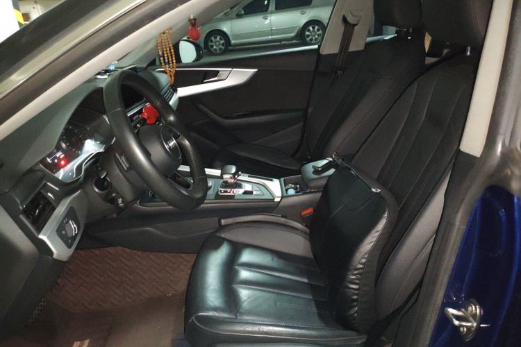 Used Audi A5 2017 Sportback 40 TFSI Fashion Model
