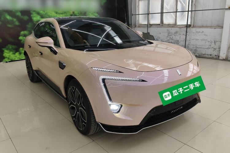 Used Avatr 11 2024 630 Rear-Wheel Drive Edition with Three Lasers Front Right 45 Deg