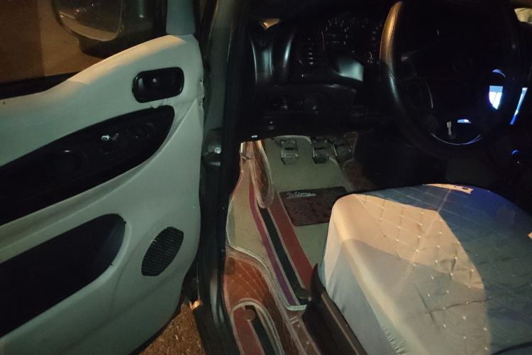 Used JAC Group Refine 2012 2.0L Timeless Edition HFC4GA3 Driver Seat