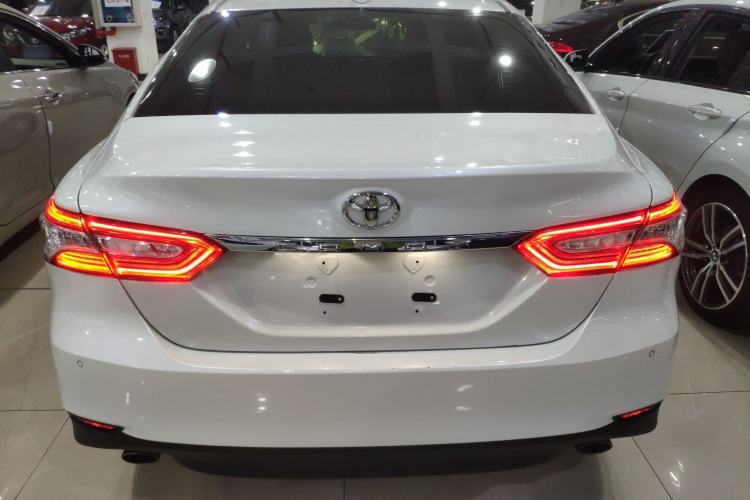 Used Toyota Camry 2021 2.0G Luxury Edition