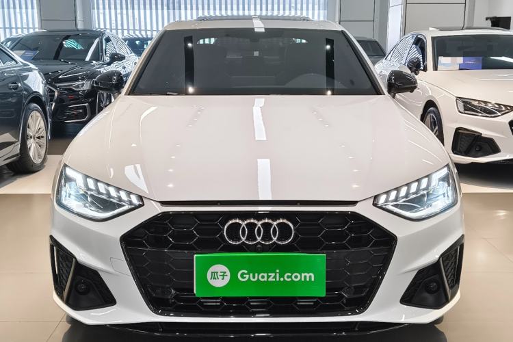 Used Audi A4L 2025 2 Million Units Enjoyment Version 40 TFSI Luxury Dynamic Edition Front