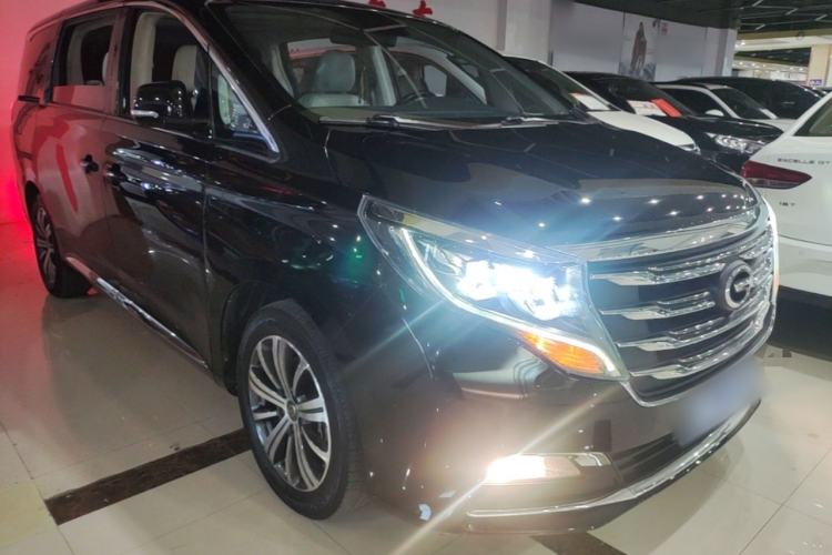 Used GAC Trumpchi M8 2018 320T Luxury Edition Front Right 45 Deg