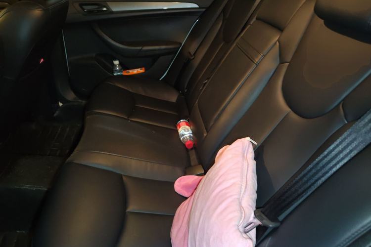 Used Roewe 360 2015 1.5L Automatic Luxury Edition
