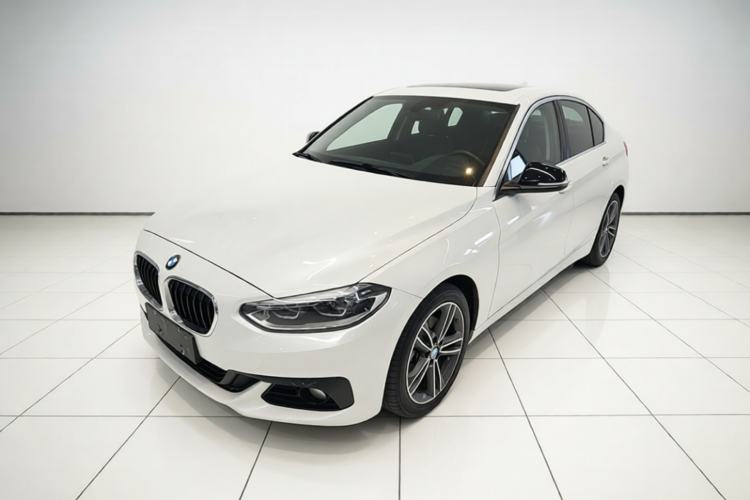 Used BMW 1 Series 2018 Facelifted 118i Sport Edition Guazi used car, China used car export, Used car for sale, Used  cars, Cheapest cars for sale