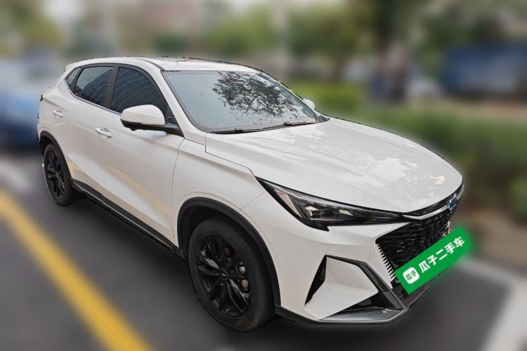 Used CHANGAN OSHAN X5 PLUS 2023 1.5T DCT Navigation Edition Front Right 45 Deg