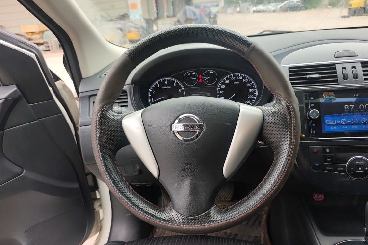 Used Nissan Tiida 2014 1.6L CVT Smart Model