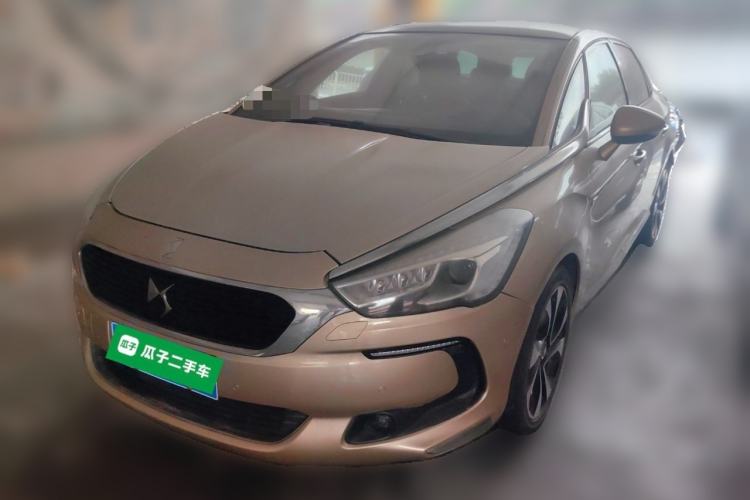 Used DS 5 2015 1.8T Prestige Edition THP200