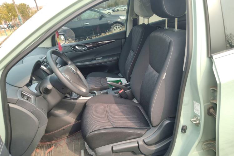 Used Nissan Tiida 2024 1.6L CVT Cool Dynamic Edition Left Front Seat