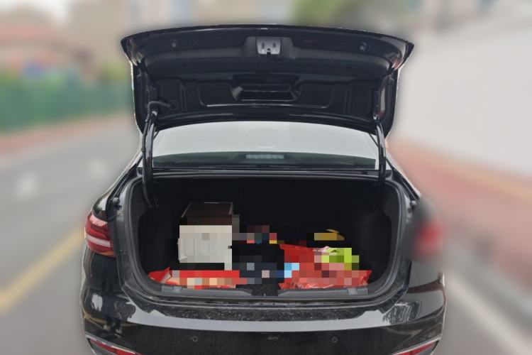 Used Volkswagen Lavida 2023 1.5L Automatic 5 Million Edition Trunk