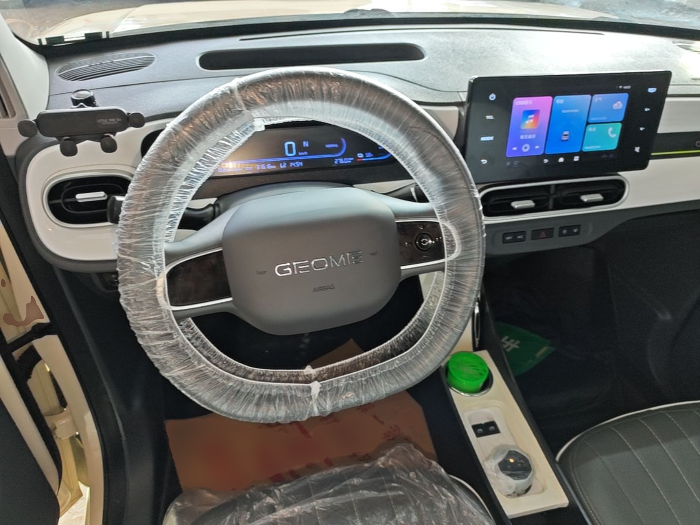 Geely Galaxy Panda 2025 210 km – Yuanqi Bear — снимка 13
