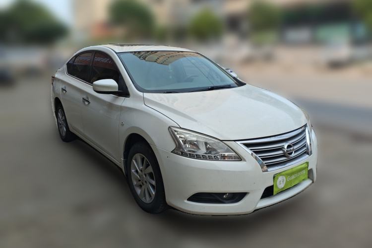 Used Nissan Sylphy 2014 1.6XV CVT Deluxe Edition Front Right 45 Deg