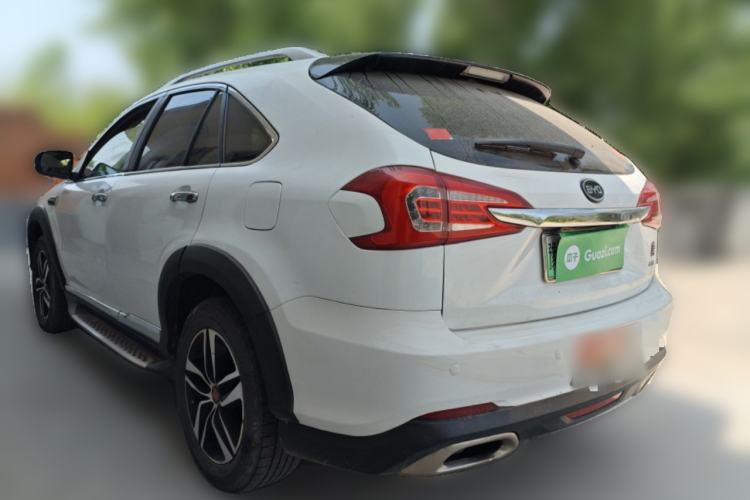 Used BYD Tang New Energy 2015 2.0T Four-Wheel-Drive Flagship Model
