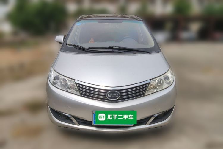 Used BYD M6 2013 2.0L Manual Comfort Edition