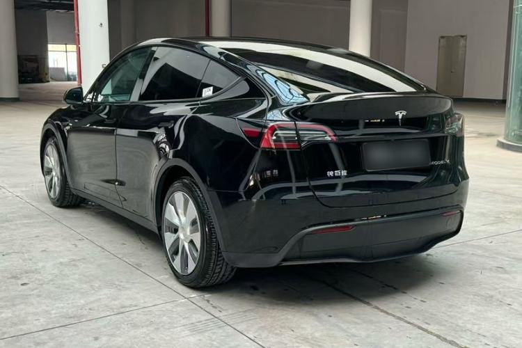 Used Tesla Model Y 2022 Rear-Wheel-Drive Version
