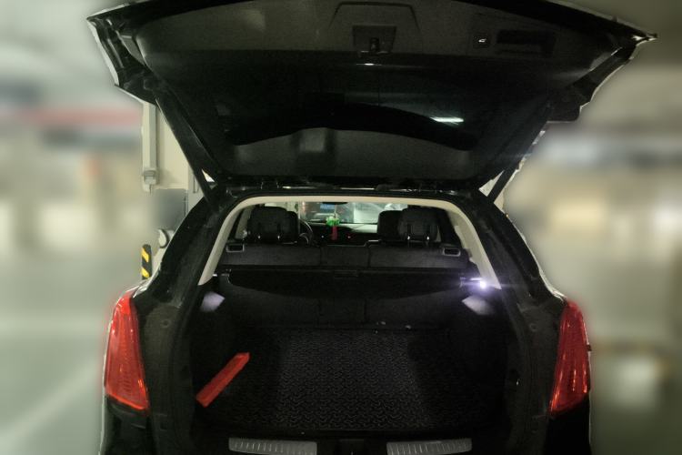 Used Cadillac XT5 2017 Anniversary Edition 25T Luxury Model
