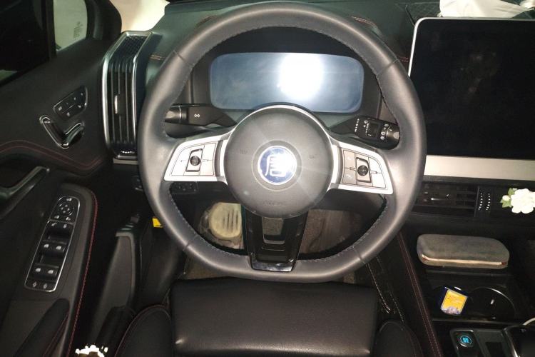 Used BYD Tang New Energy 2019 DM 2.0T All-Wheel Drive Connected Innovation Edition 7 Seats China VI Standard