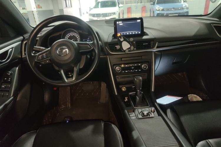 Used Mazda CX-4 2018 2.0L Automatic Two-Wheel Drive Blue Sky Exploration Version China V Standard