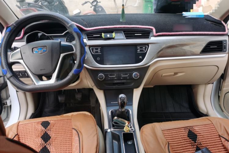 Used Geely Auto Emgrand 2017 Sedan Million Edition 1.5L Manual Fashion Model