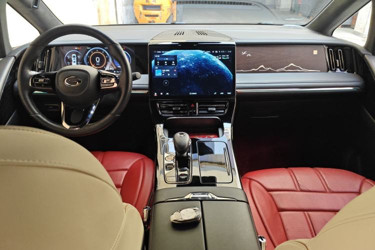 Used GAC Trumpchi M8 2023 Zongshi Series 400T Flagship Edition Center Console