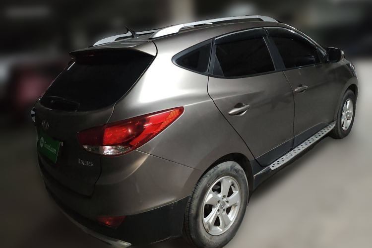 Used Hyundai ix35 2012 2.0L Manual Two-Wheel Drive New Edition GL
